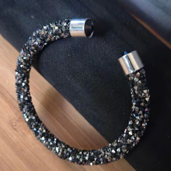 Swarovski Women's Black and Silver  bracelet Jewelry - Picture 2 of 4